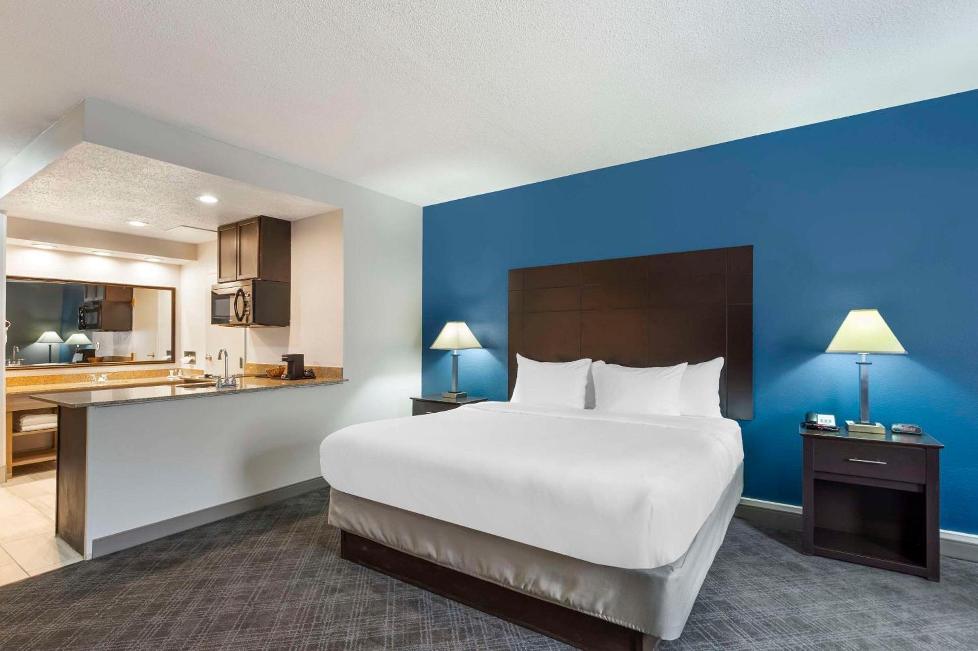 Comfort Inn & Suites Mundelein-Vernon Hills Экстерьер фото