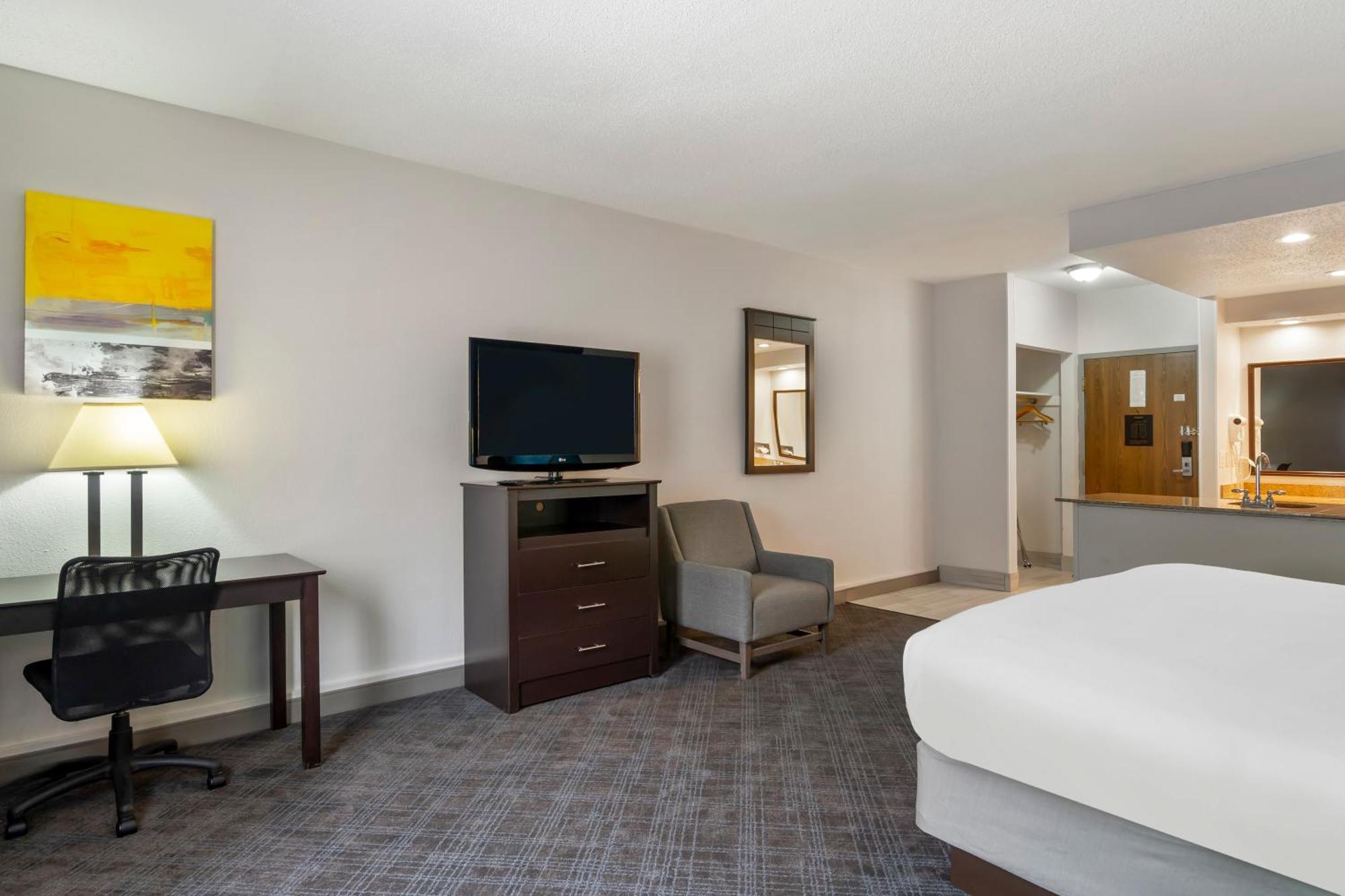 Comfort Inn & Suites Mundelein-Vernon Hills Экстерьер фото
